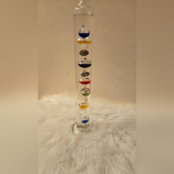 Galileo Thermometer Science Liquid Glass Guage Gadget - Picture 2 of 12